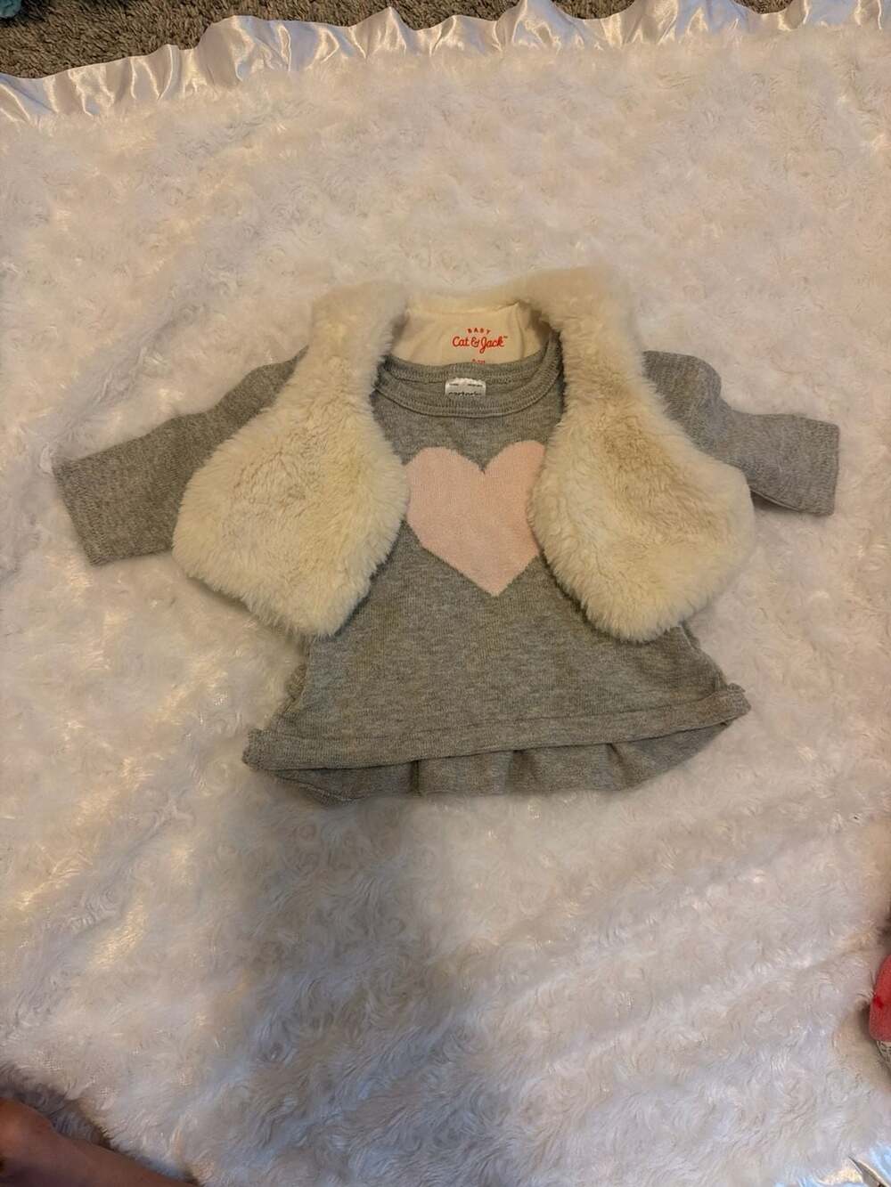 Cat & Jack Faux Fur Vest 0-3M and Carter's Heart Ruffle Top NB Bundle